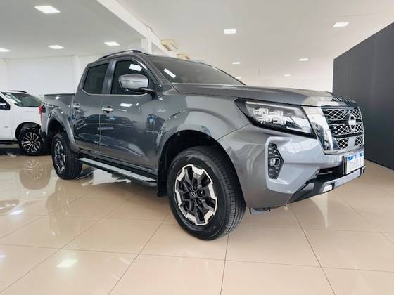 NISSAN FRONTIER 2.3 16V TURBO DIESEL PLATINUM CD 4X4 AUTOMÁTICO NISSAN FRONTIER 2.3 16V TURBO DIESEL PLATINUM CD 4X4 AUTOMÁTICO